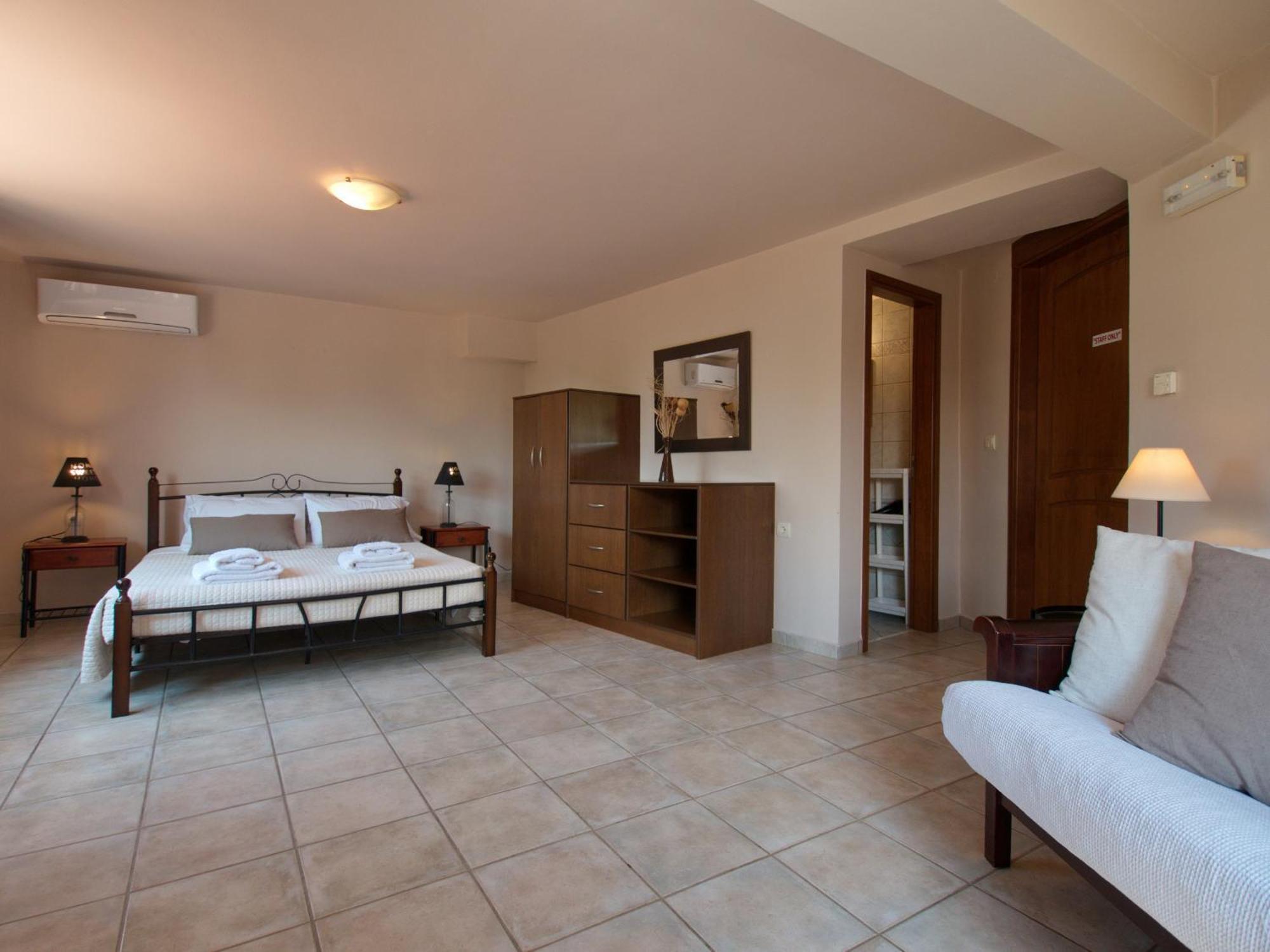 Villa Metapothia Gavalochori Crete Bagian luar foto