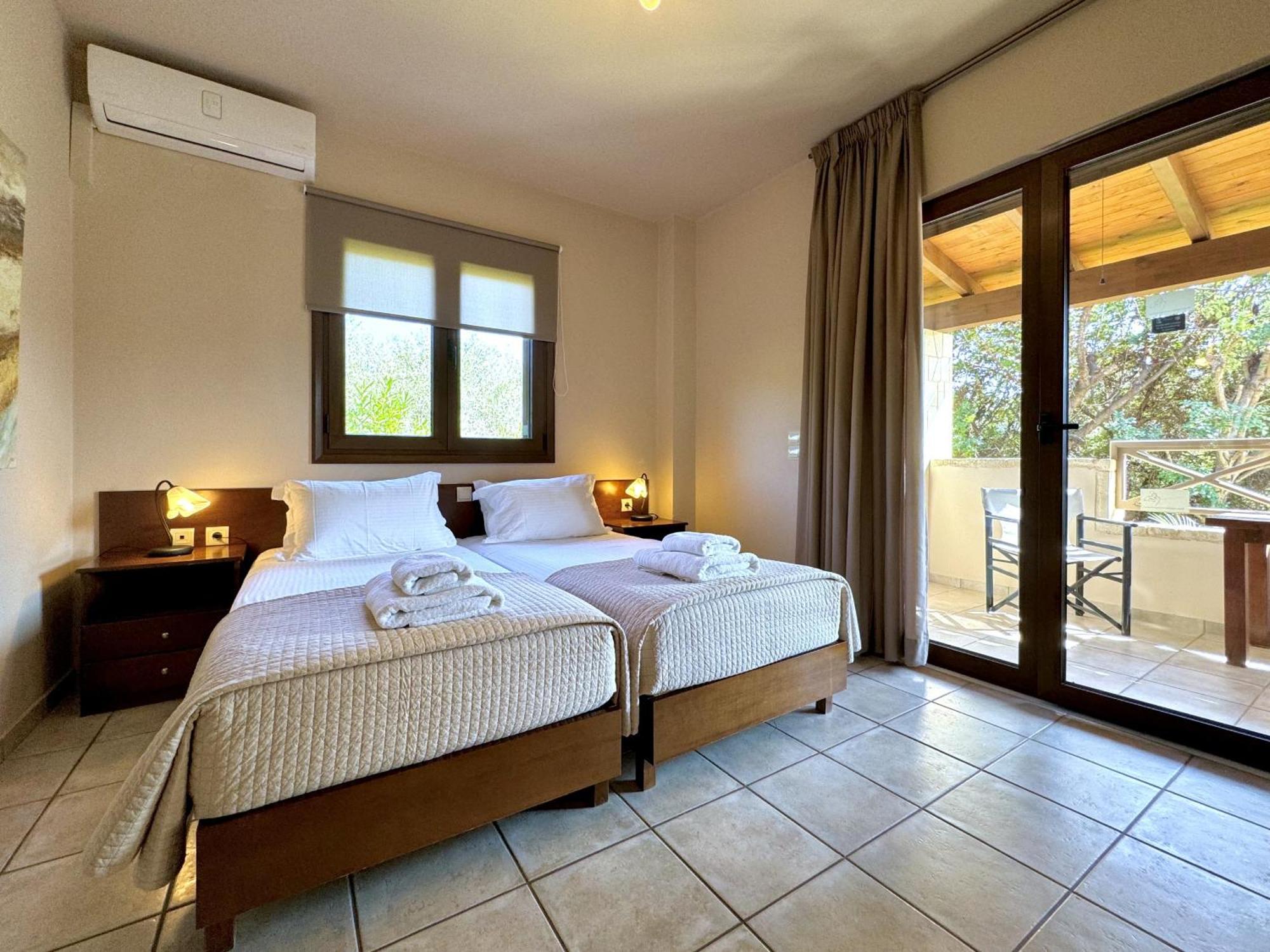 Villa Metapothia Gavalochori Crete Bagian luar foto