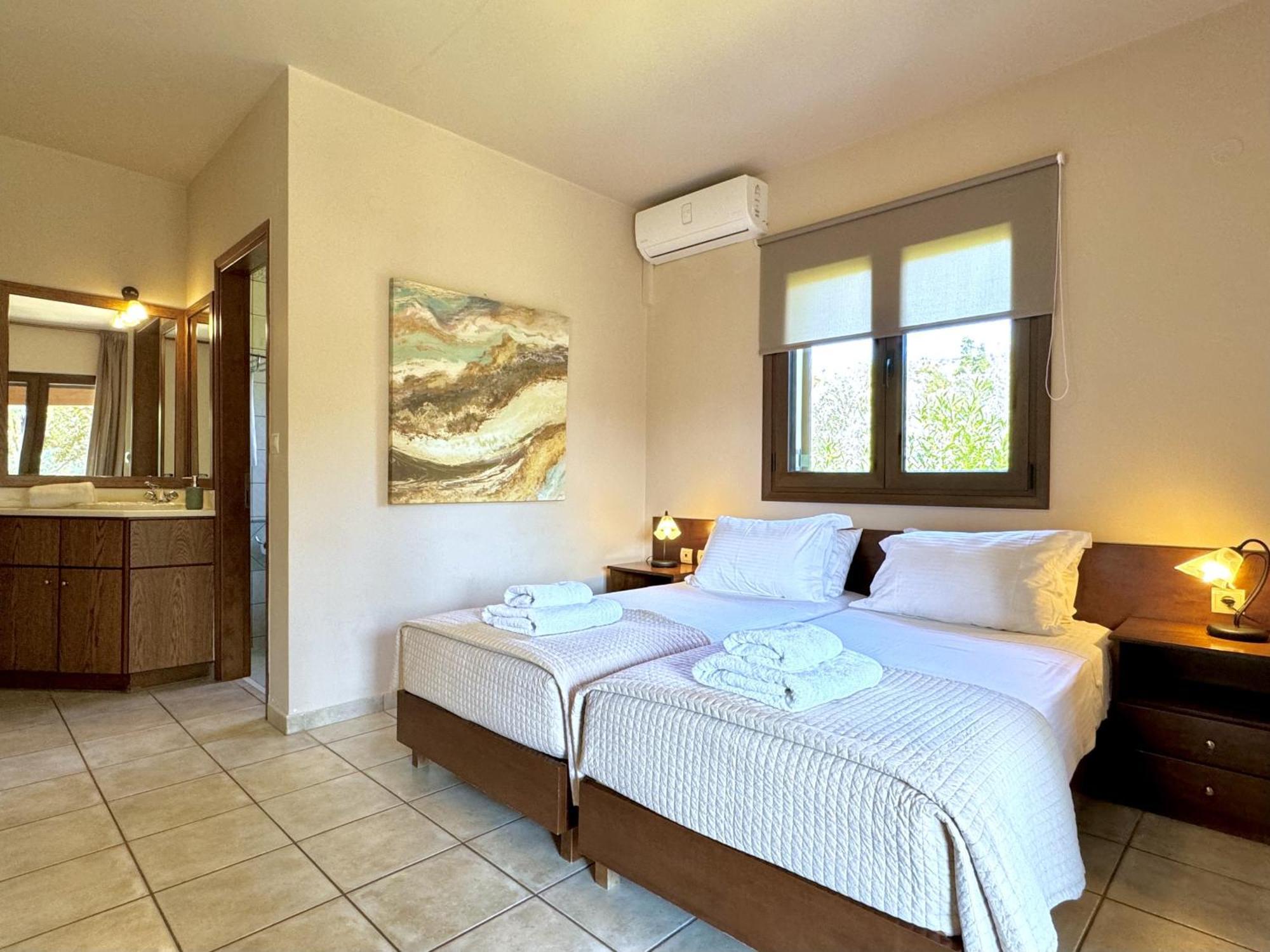 Villa Metapothia Gavalochori Crete Bagian luar foto